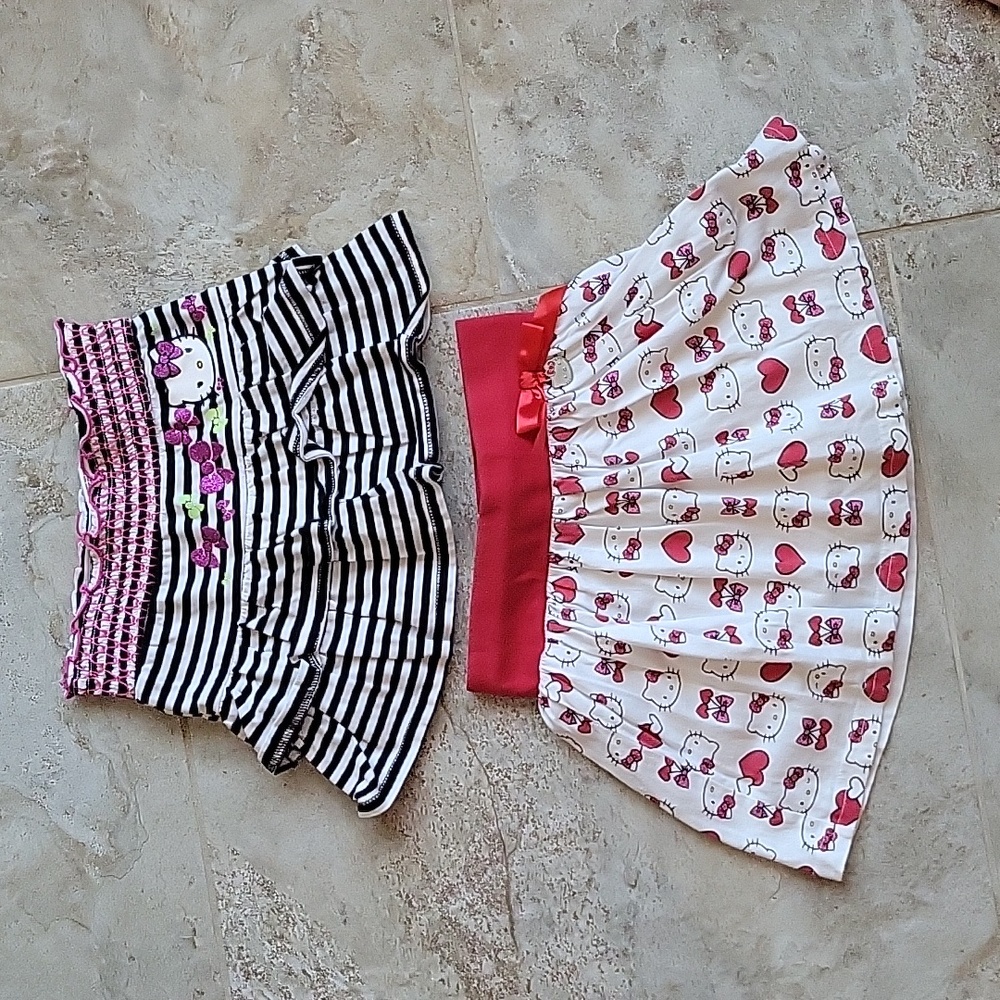Girls skirts Hello Kitty  size 6